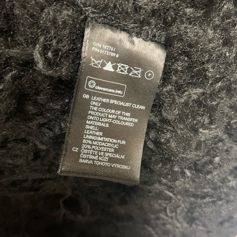 RARE H&M Autumn Collection 2013 Black Shearling Leather Moto Vest Size XS 40” - Picture 5 of 10